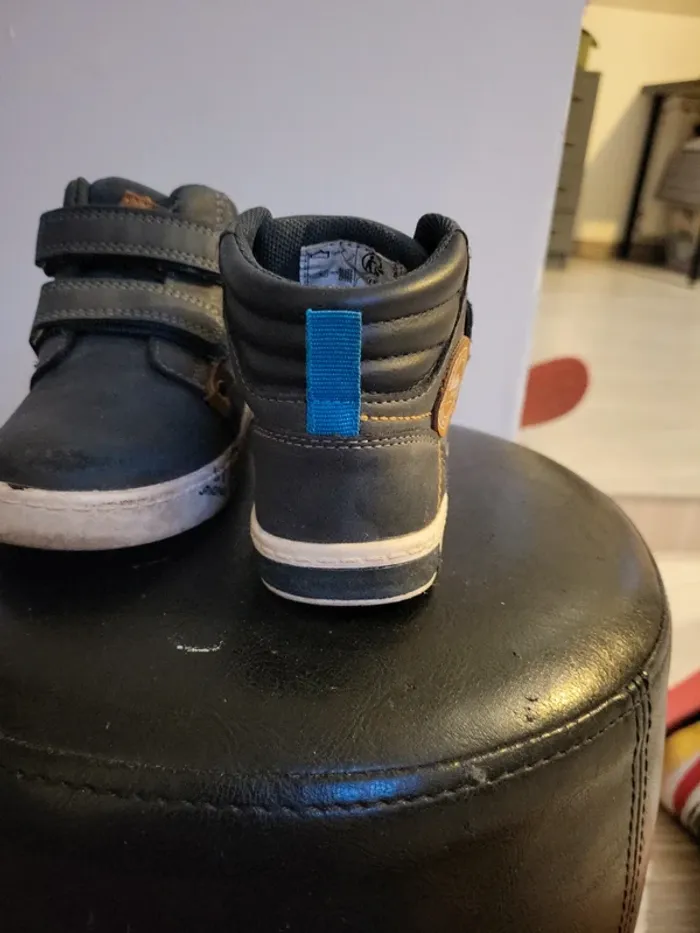 Basket scratch montantes taille 25 - photo numéro 3