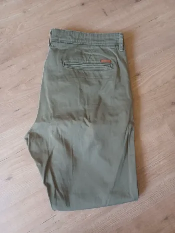 Chino slim 34x32