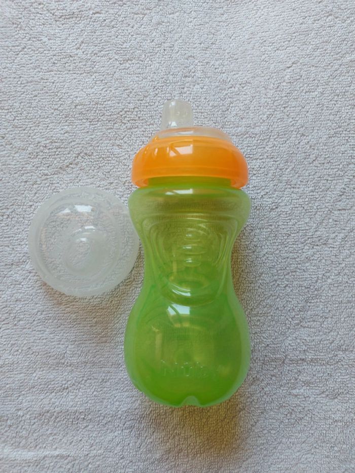 Verre nuby