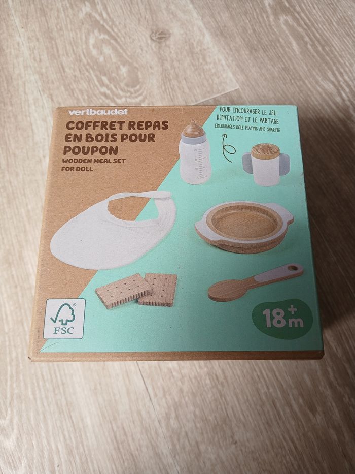 Jouet kit repas poupon vertbaudet neuf