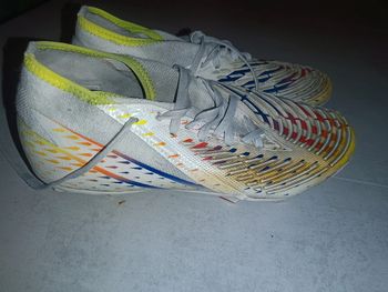 Crampons adidas taille 42 1/3
