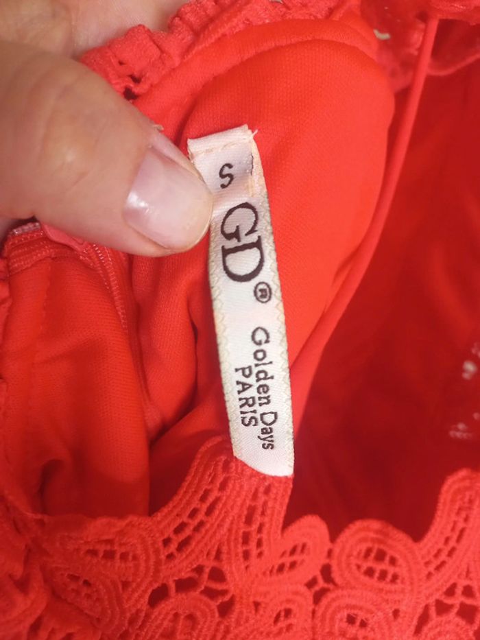 robe rouge - photo numéro 7