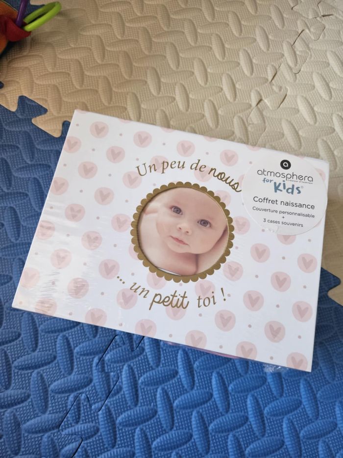 Boîte a souvenir bébé neuve