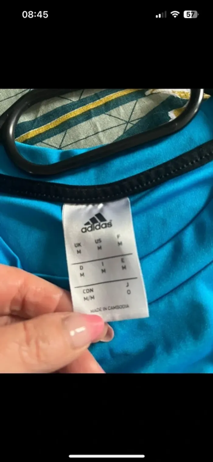 Lot de 2 débardeurs homme Adidas - taille M, sport & casual - photo numéro 4