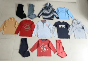 Lot n°2: 11 vêtements garçon 5 ans SM, Zara