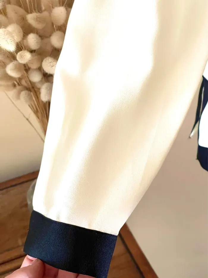 Sublime chemise blouse chic neuve Zara blanc écru et passementerie bordure  noir - photo numéro 10