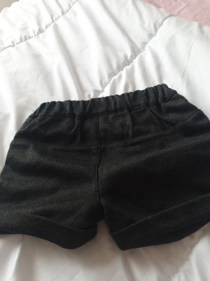 Short vertbaudet 18m neuf - photo numéro 3