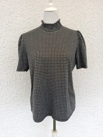 Top manches courtes col roulé a carreaux noir et gris camaïeu taille M