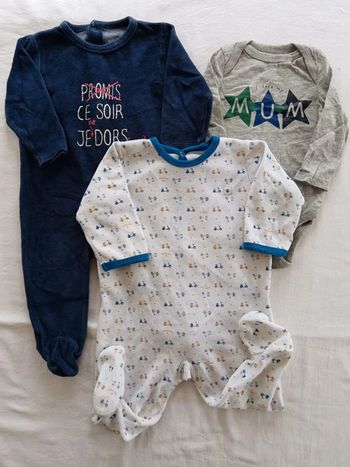 Lot pyjamas body 6 mois Petit Bateau GAP