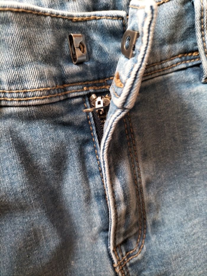 Jean bleu 14 ans - photo numéro 9