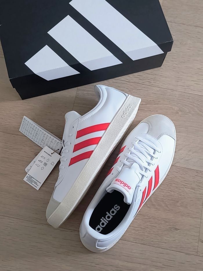 Baskets chaussures adidas taille 44.5 neuves - photo numéro 6