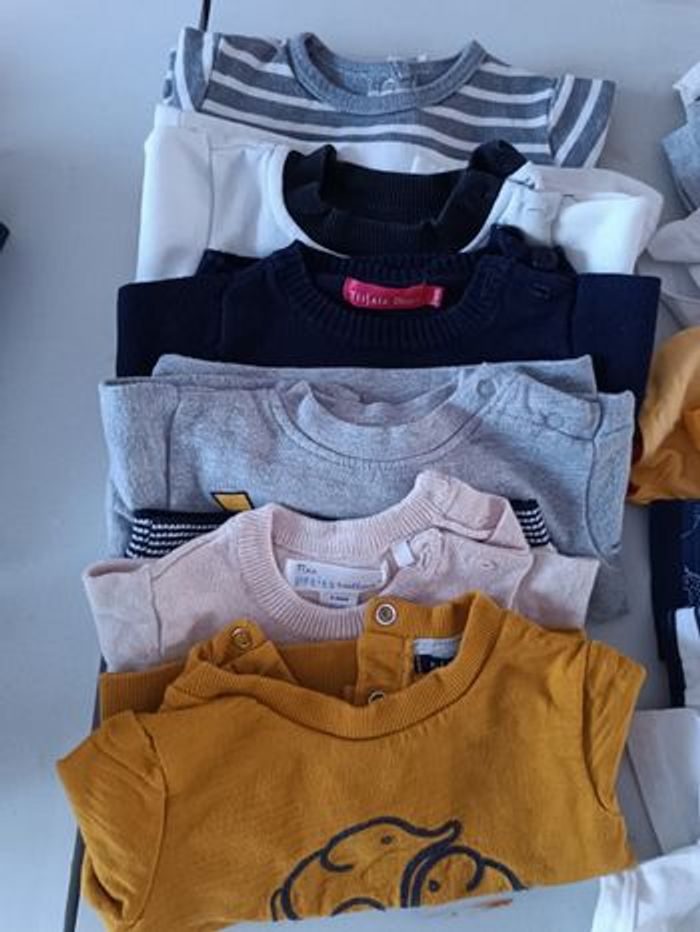 Lot vêtements 3 mois garçon - photo numéro 2