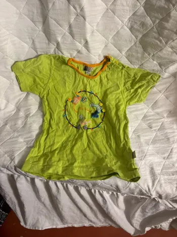 T shirt taille 2ans marque tao