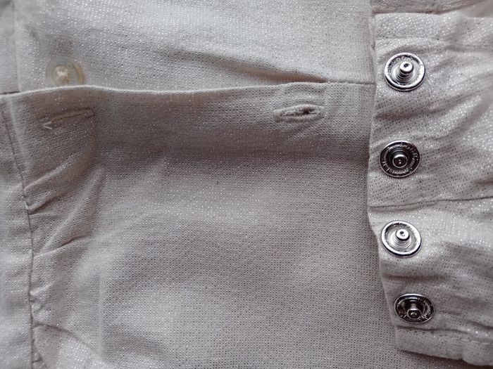 Magnifique ensemble blanc et doré 3 ans - photo numéro 4