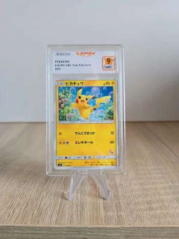 Carte gradée SFG Pikachu 9