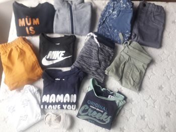 Lot vêtements 9 mois