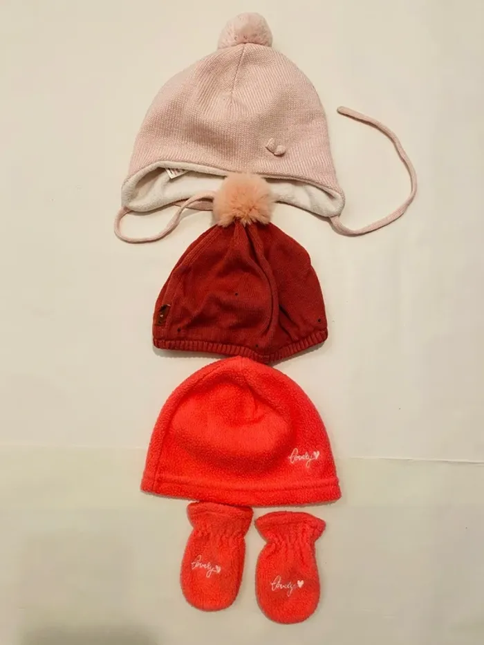 Lot 3 bonnets fille 3-6 mois