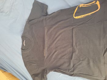Tee-shirt