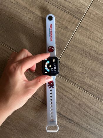 Montre numérique Spiderman