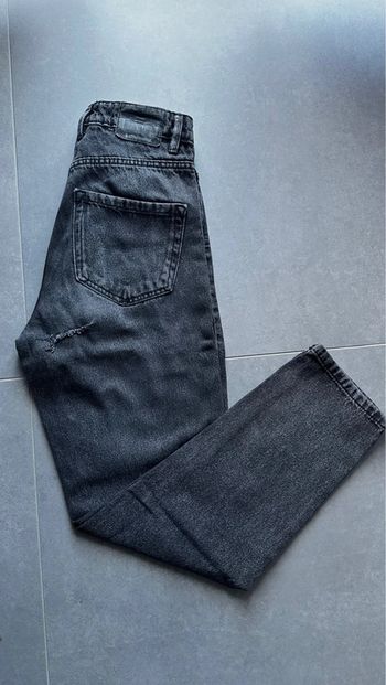 Jean Mom Stradivarius