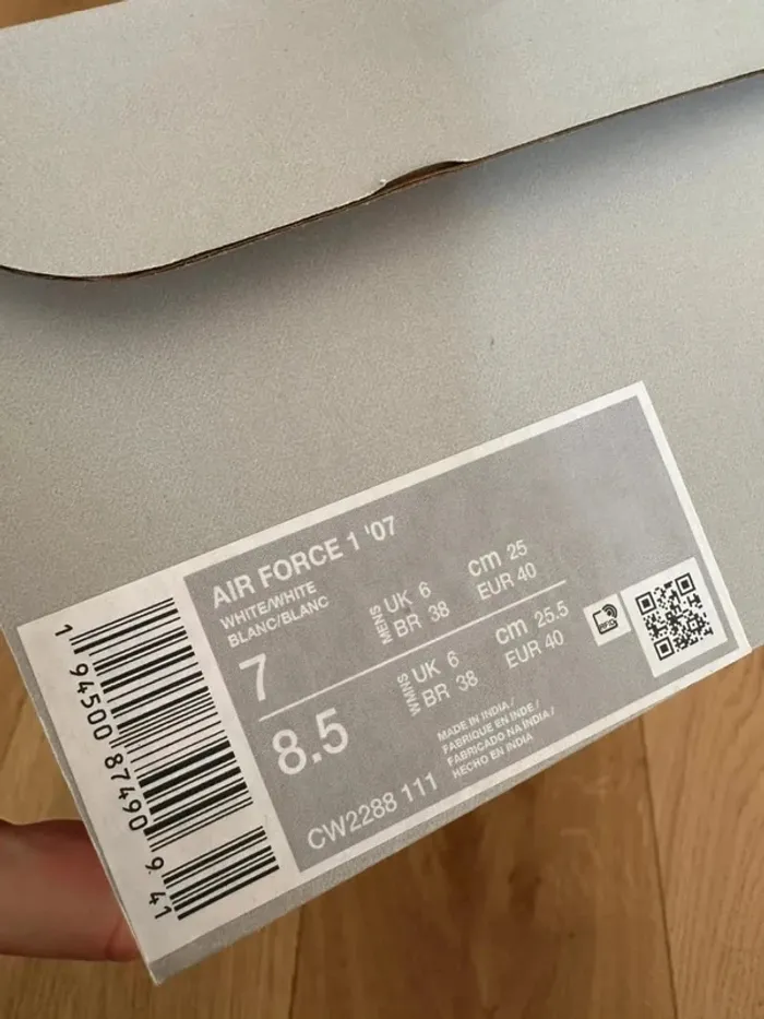 Nike Air Force 1 blanches – Taille 40 - photo numéro 10