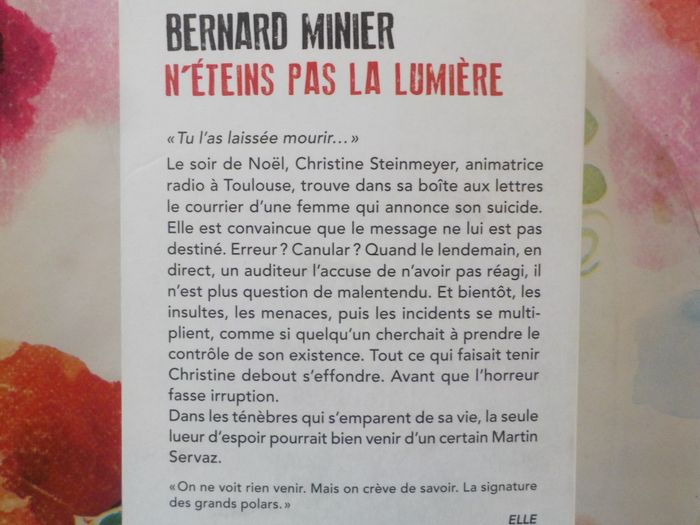 N'ETEINS PAS LA LUMIERE de Bernard MINIER Ed. Pocket - photo numéro 2