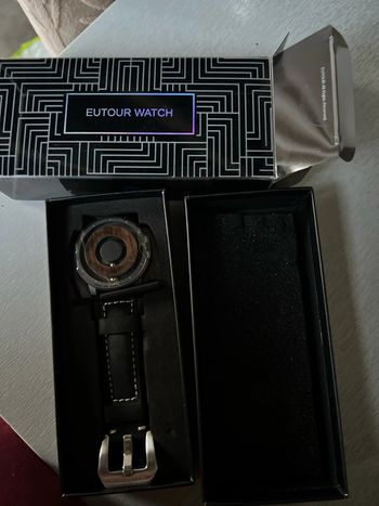 Montre magnétique eutour