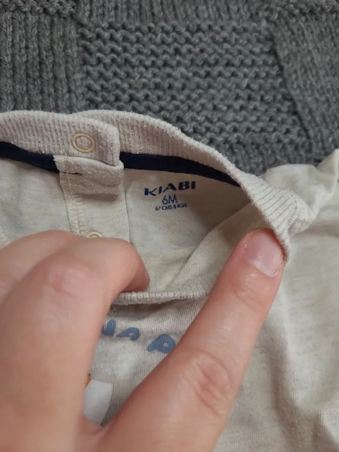 👶Tee-shirt taille 6mois-67cm👶 - photo numéro 4
