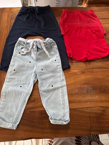 Lot pantalon /short kiabi orchestra 36 mois