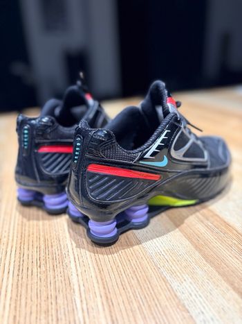 Nike Shox Enigma