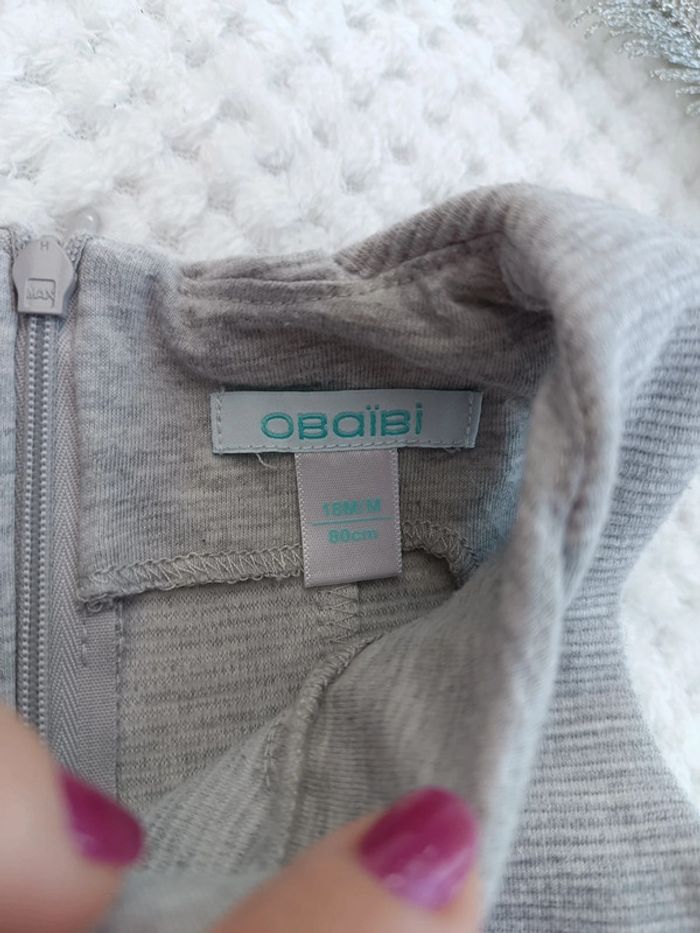 🔸Robe sans manches grise Obaïbi - 18 mois🔸 - photo numéro 3