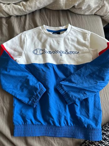 Sweat champion 7/8 ans