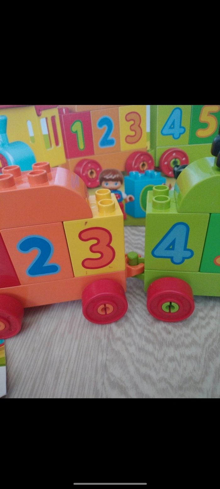 Lego Duplo le train des chiffres  10847 - photo numéro 2