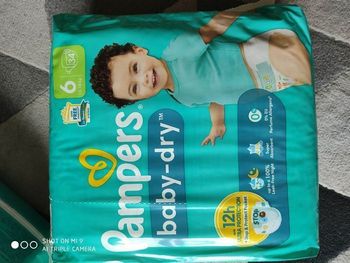 Lot de 34 couches Pampers dry taille 6