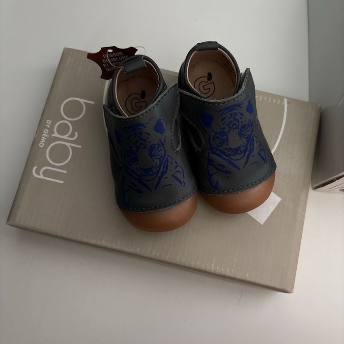 Chaussures bébé