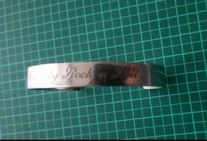 Bracelet original rock'n'roll - photo numéro 2