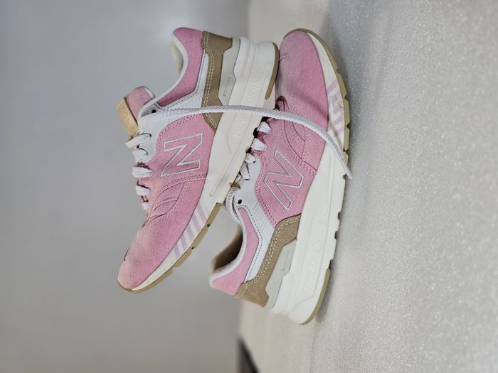 👟 Baskets New Balance roses