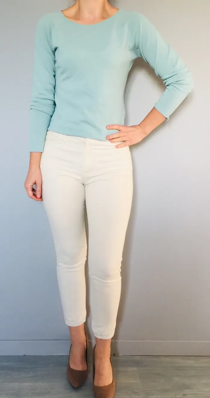 Petit pull turquoise