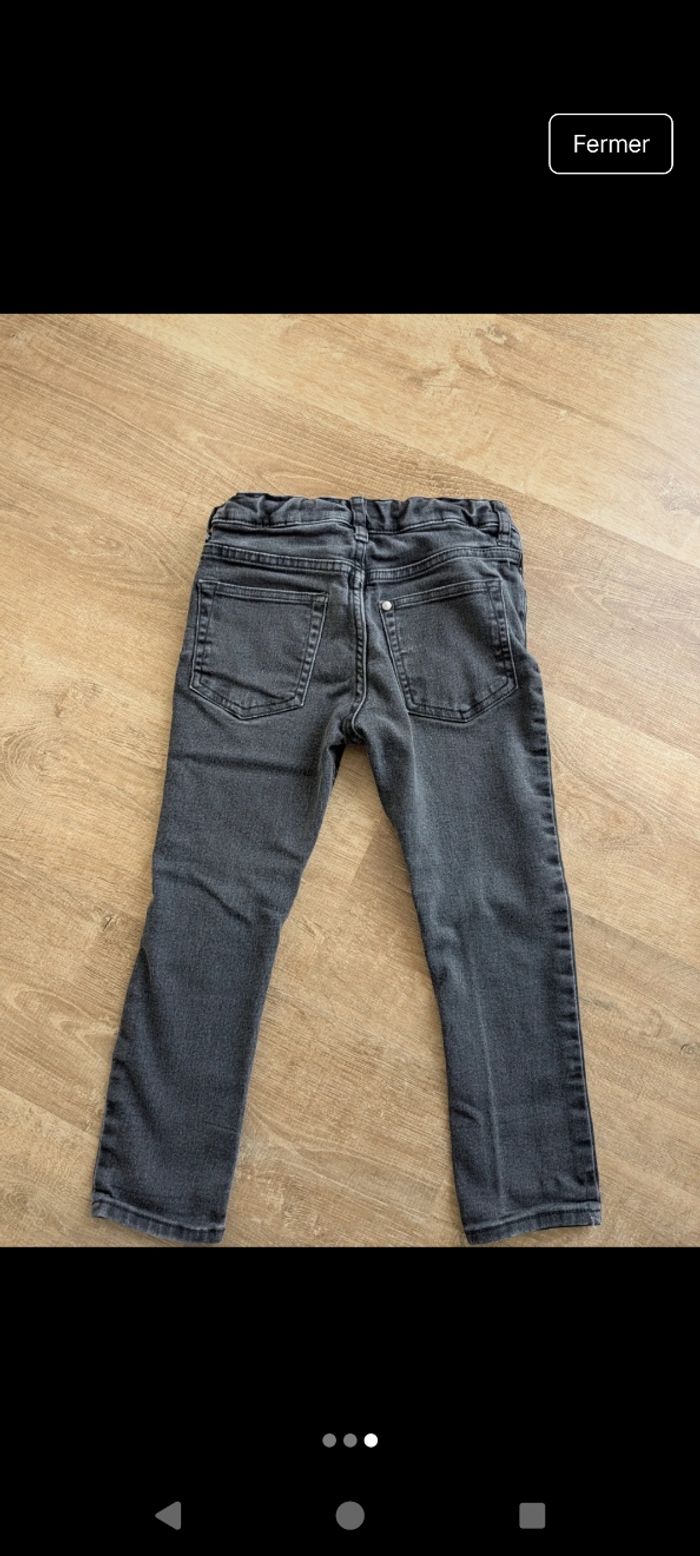Jean slim noir délavé H&M - photo numéro 2