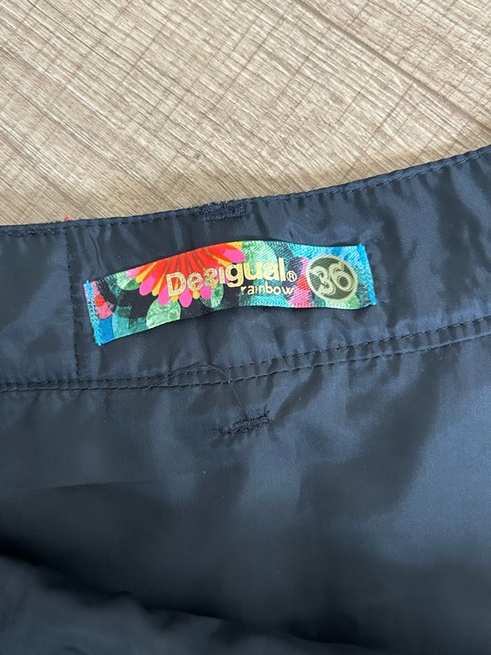 Jupe noire mi longue Desigual taille 36 TBE - photo numéro 9