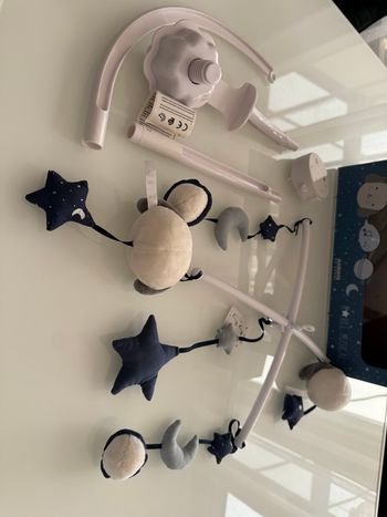 Mobile musical Garçon