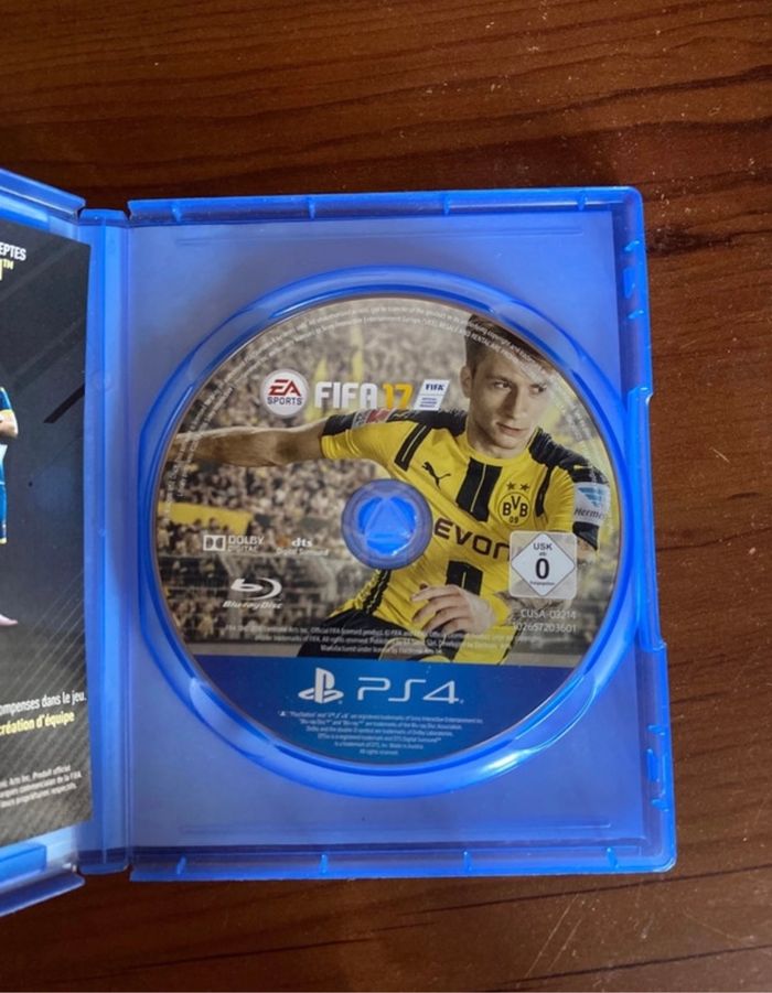 FIFA 17 – Jeu vidéo sur PS4 🎮⚡ - photo numéro 2