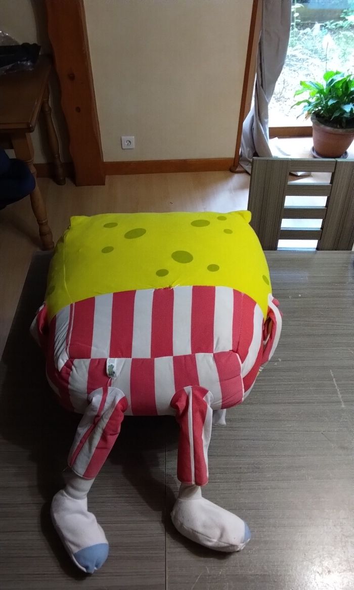 Peluche bob l'éponge - photo numéro 2