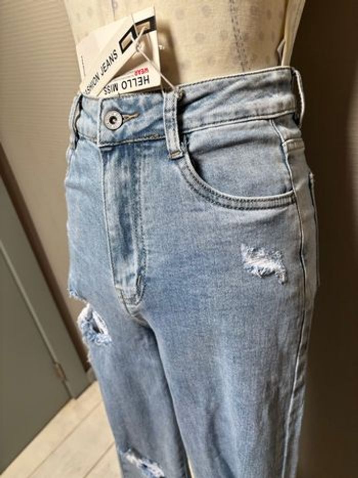 Superbe jeans troué Hello Miss taille S neuf avec étiquette 🎀 - photo numéro 4