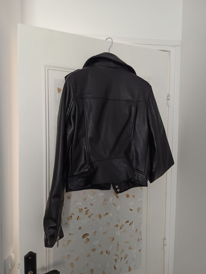 Perfecto noir Stradivarius femme neuf - photo numéro 5
