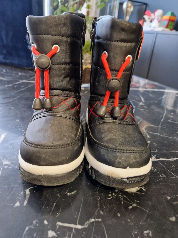 Bottes fourrées neuves - photo numéro 3