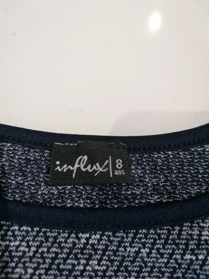 Pull T 8 ans 👧🏻 - photo numéro 4