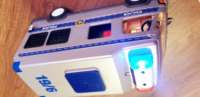 Playmobil - Fourgon de police - photo numéro 4