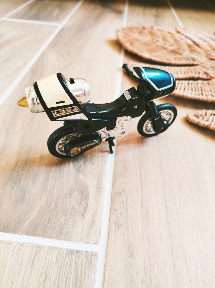 🛵 Power rangers Zeo moto véhicule jet cycle turbo année 1996 Bandai - photo numéro 2