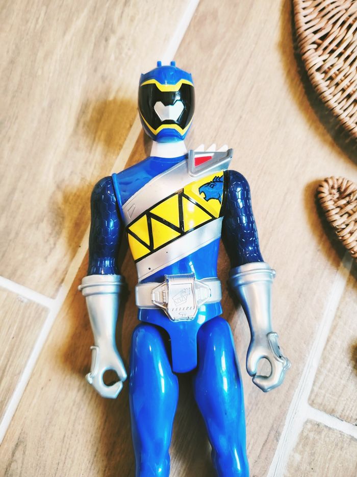 🙅 Power rangers dino charge figurine 30cm du ranger bleu Bandai - photo numéro 2